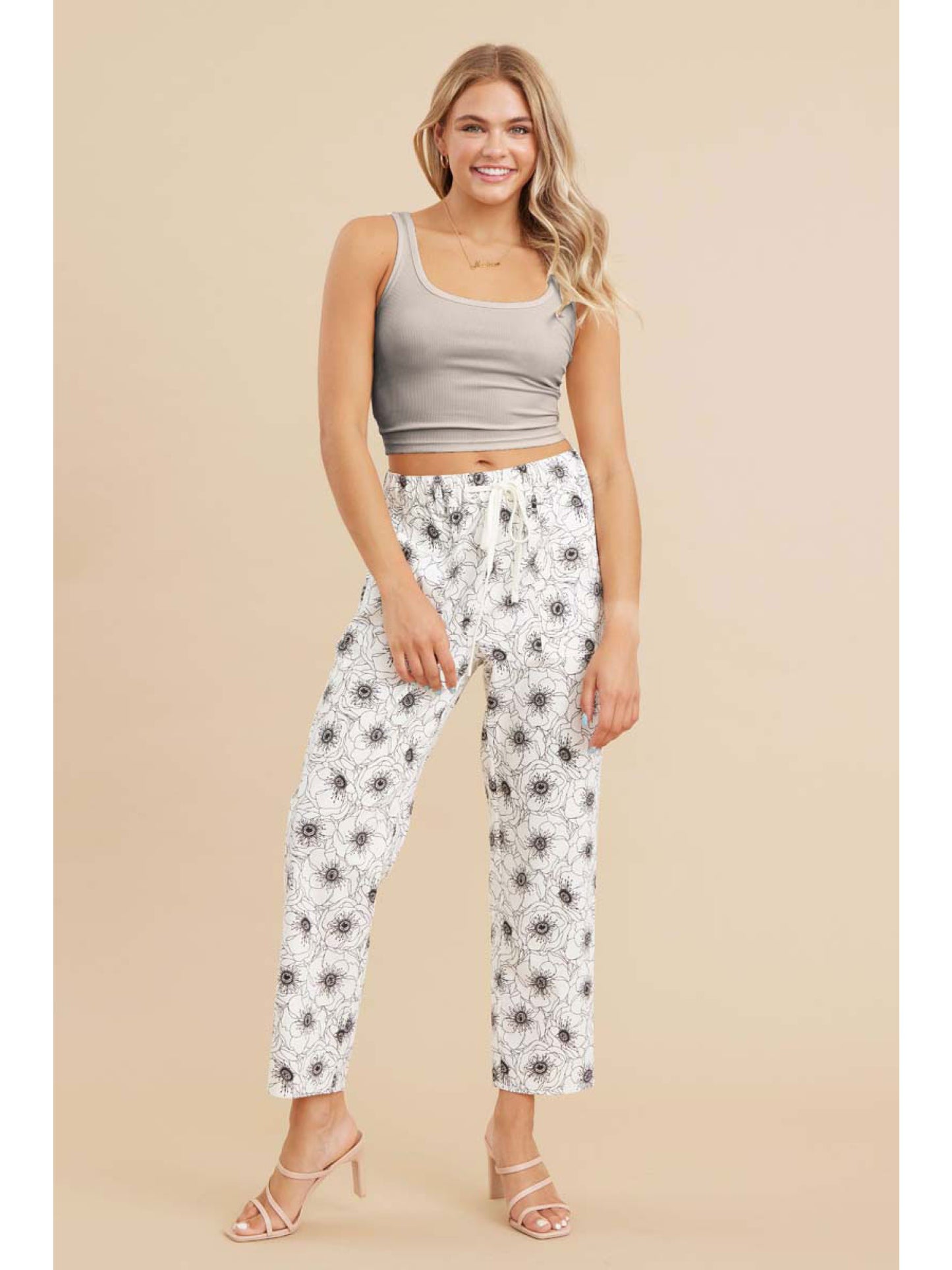 Line Print Floral Pants